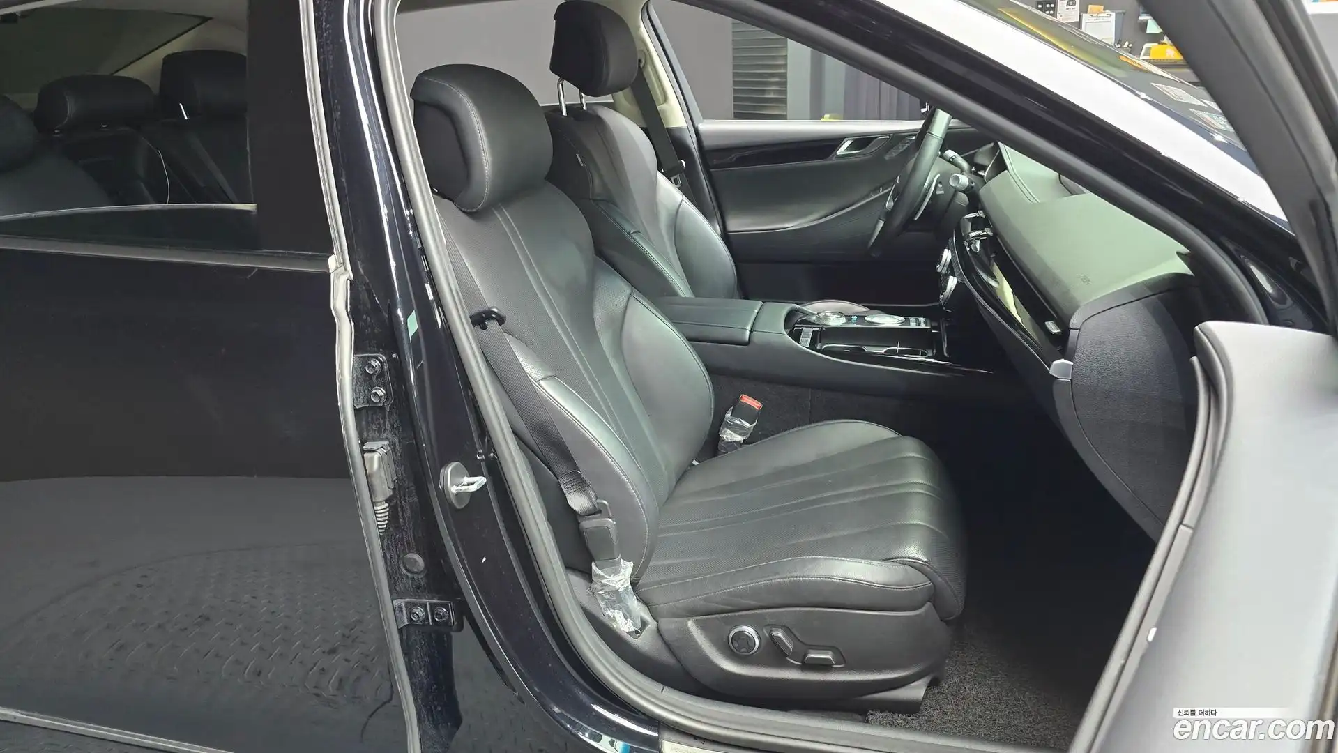 G80 Genesis 2020.5-INNER-036
