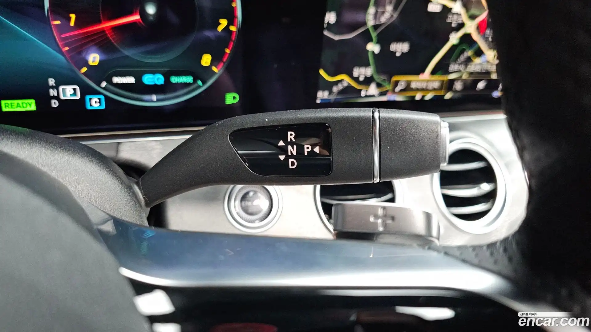 E-Class Mercedes-Benz 2022.4-INNER-009