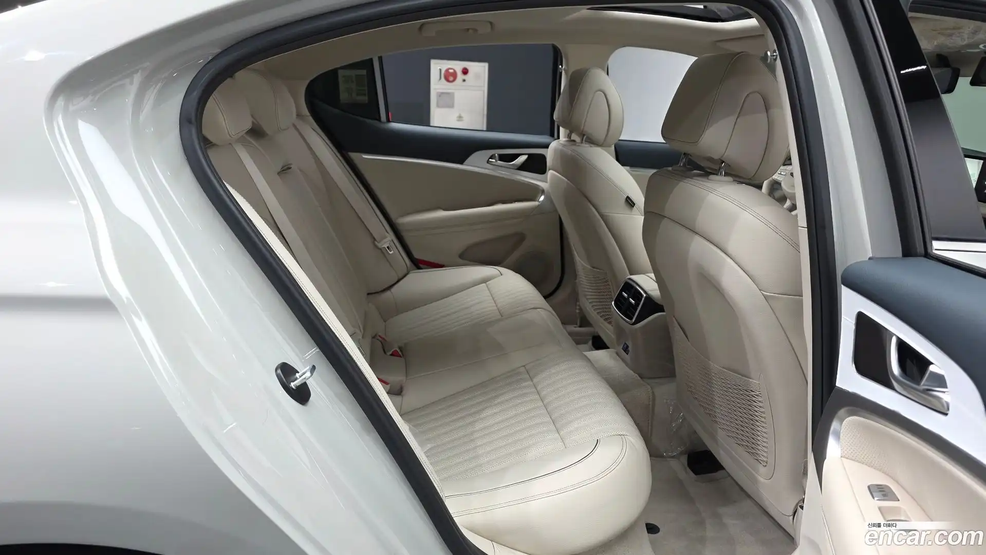 G70 Genesis 2025.11-OPTION-016