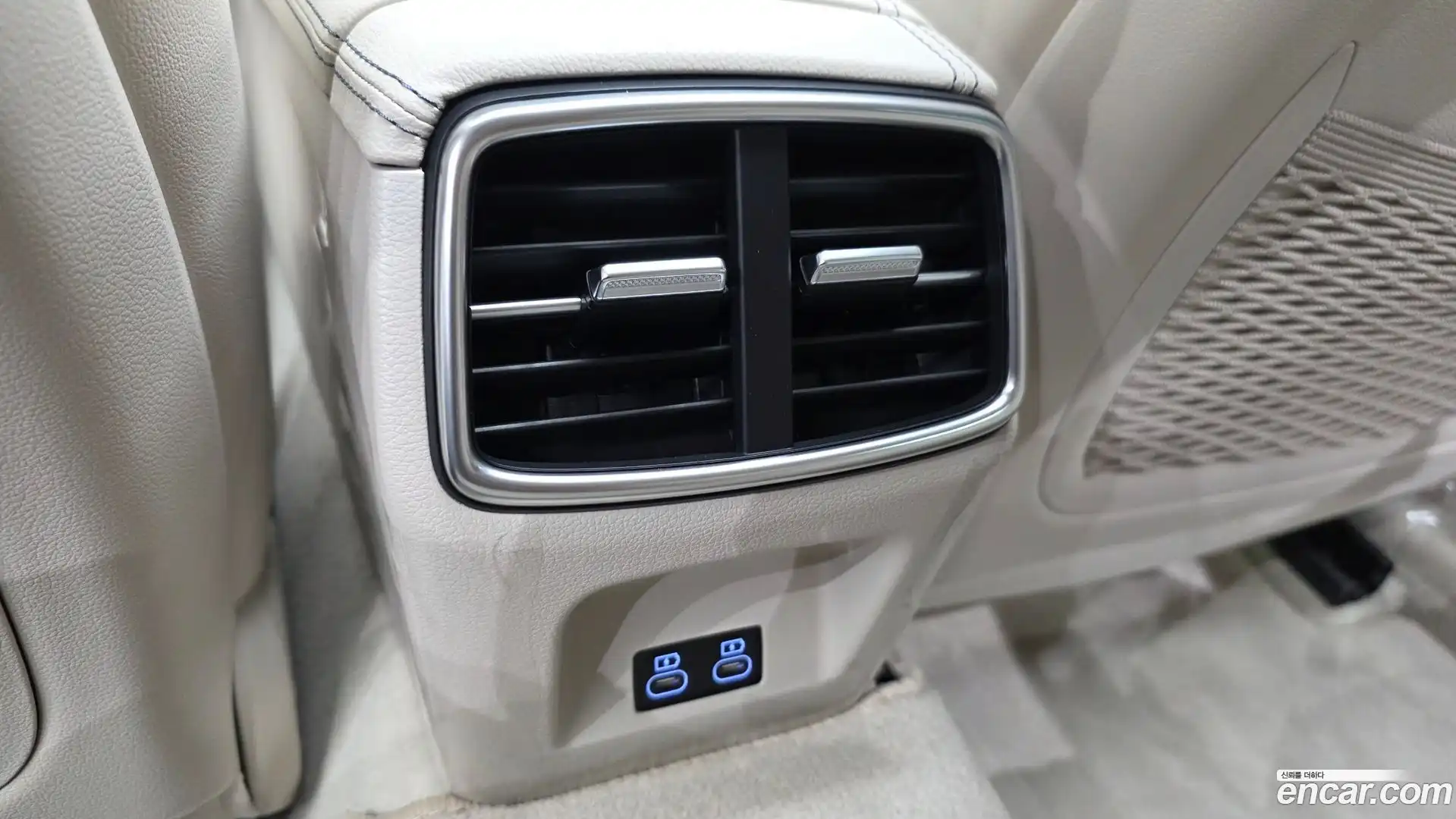 G70 Genesis 2025.11-OPTION-044