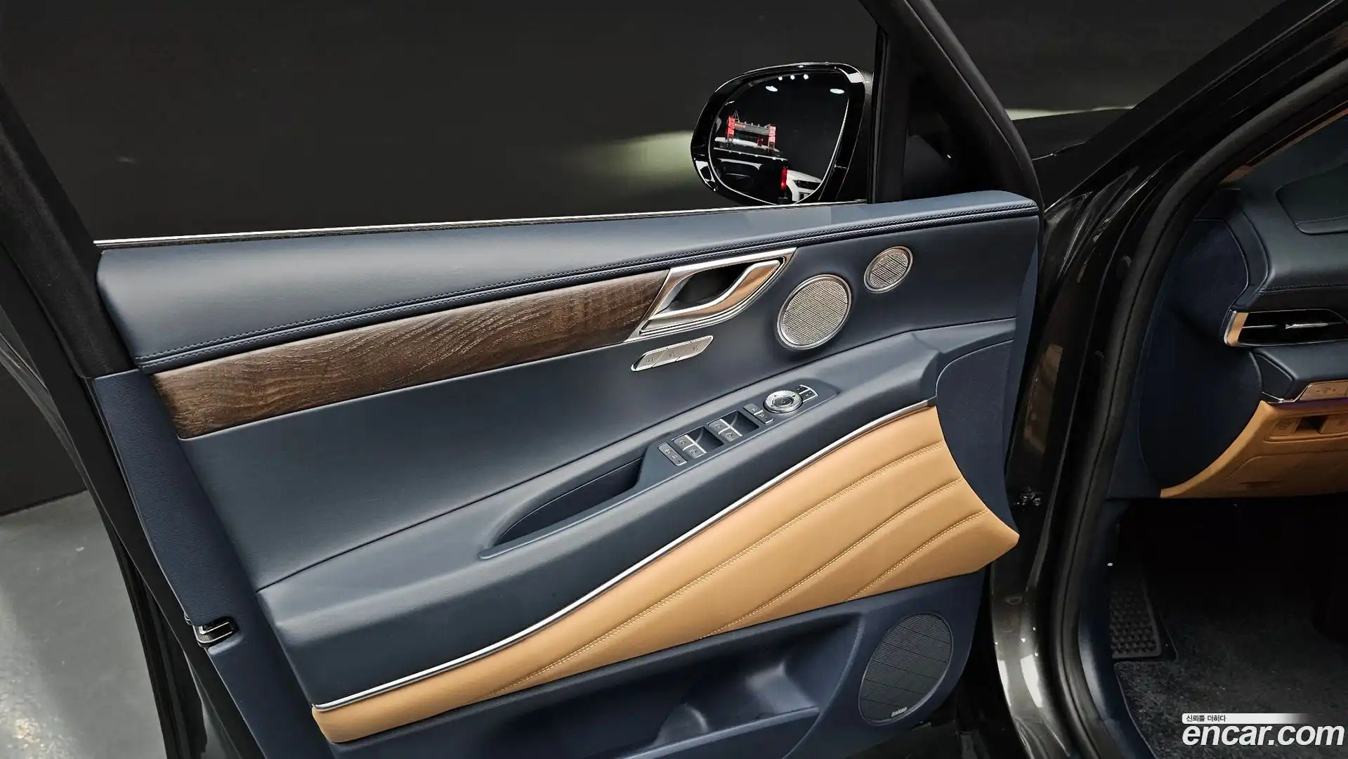 GV80 Genesis 2023.7-INNER-034