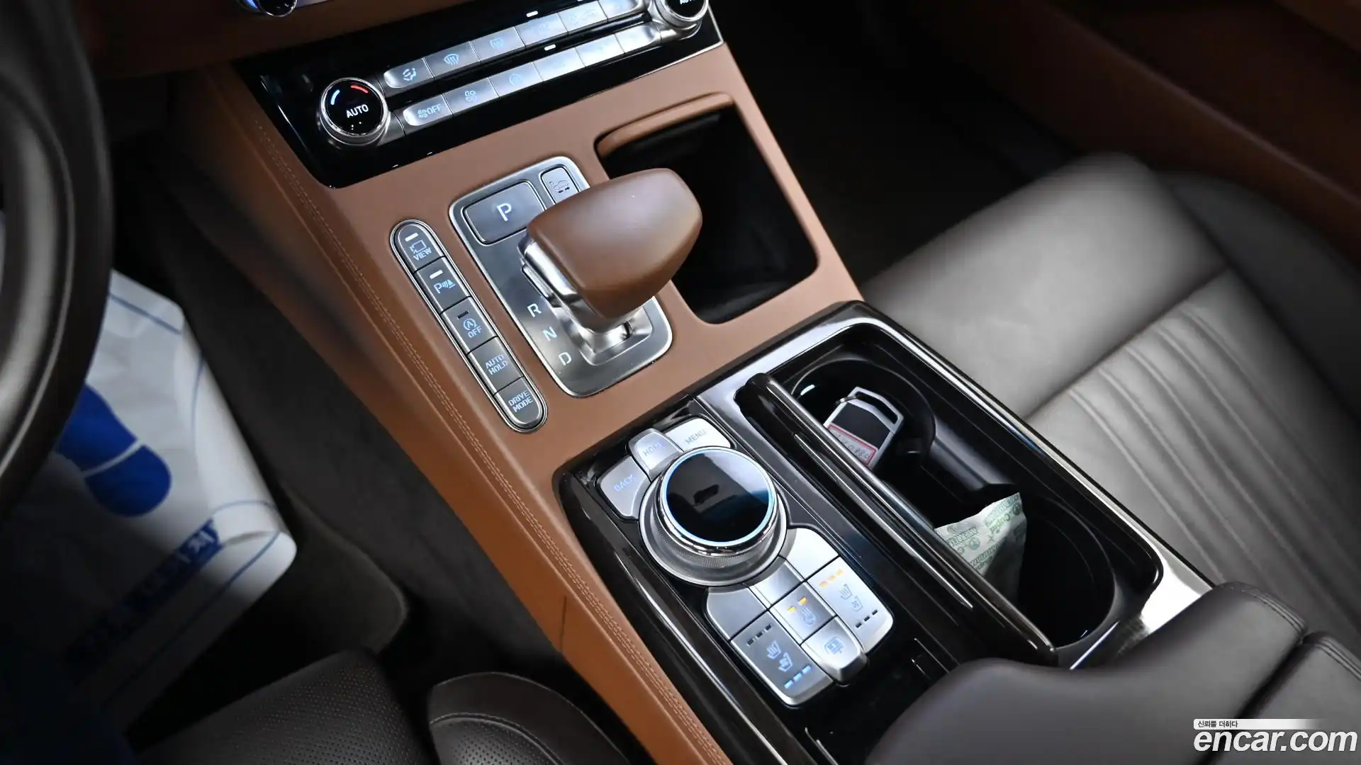 G90 Genesis 2019.0-INNER-009