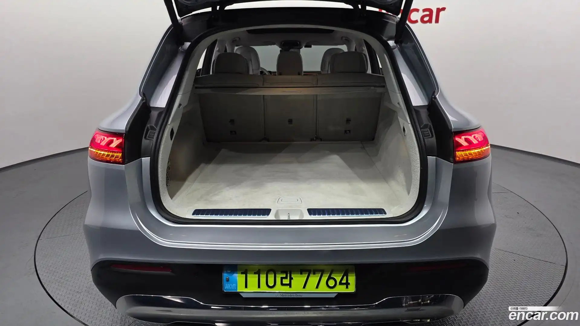 EQS Mercedes-Benz 2023.11-OPTION-024