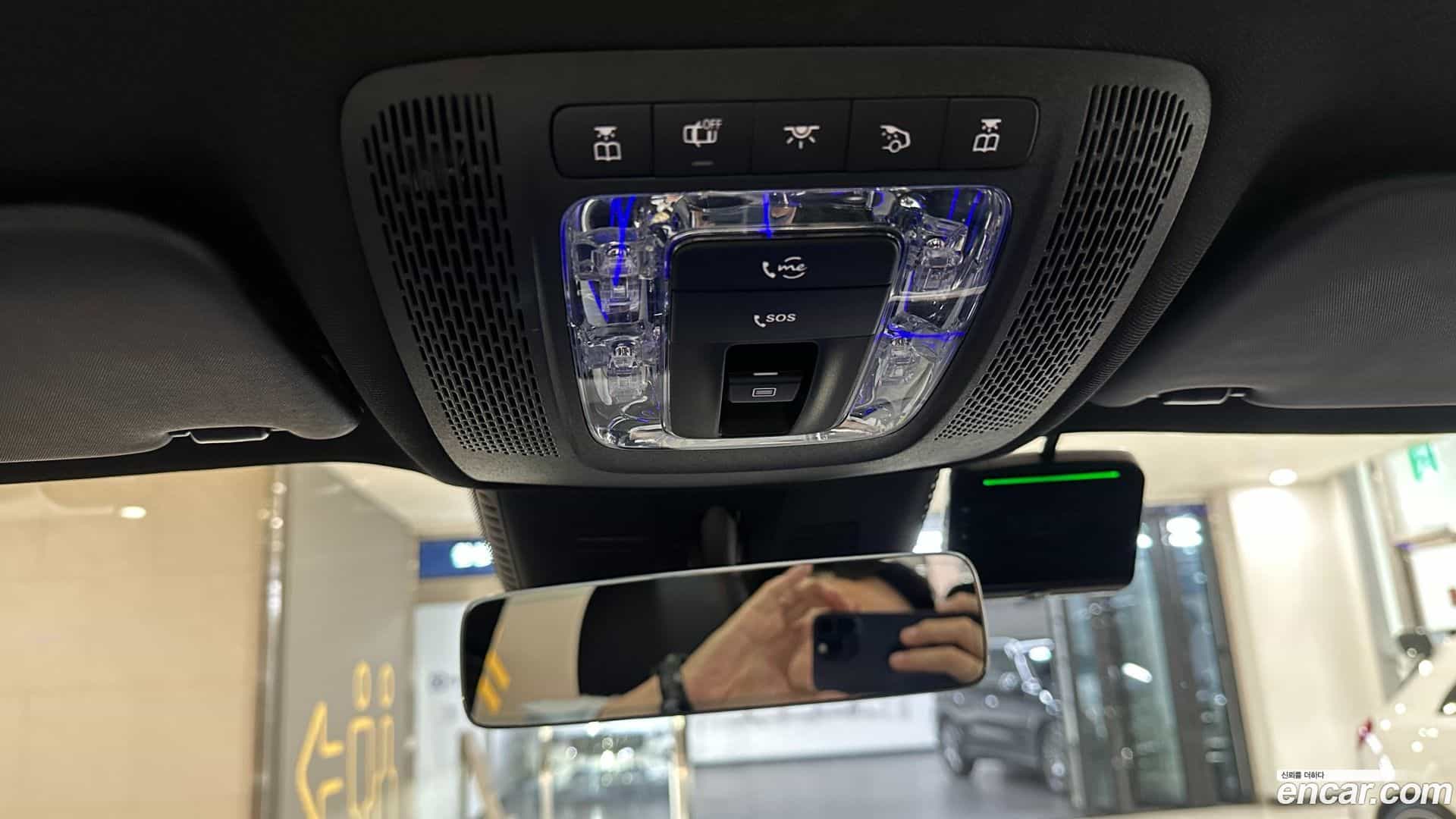 GLB-Class Mercedes-Benz 2025.8-OPTION-019