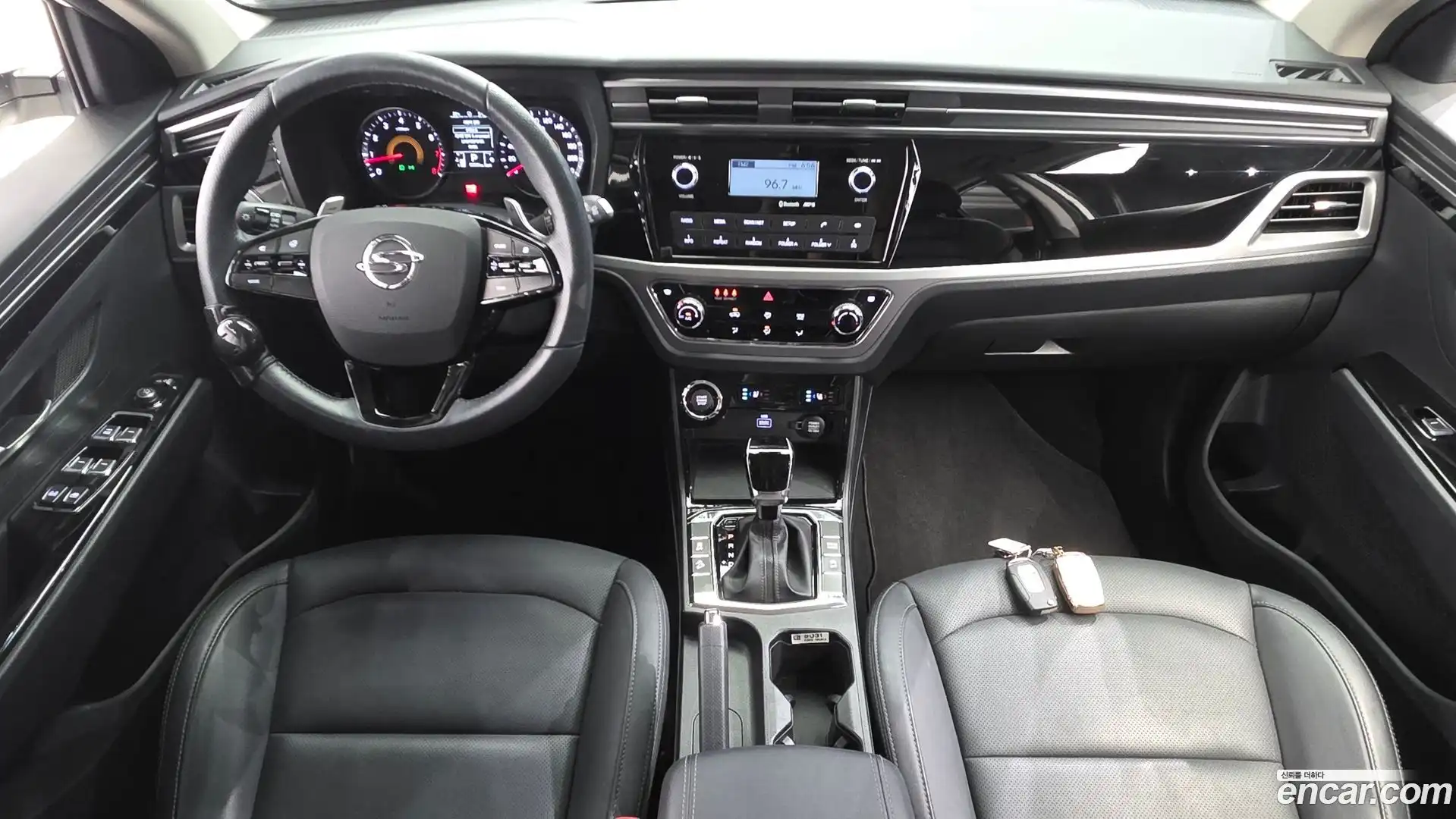 KORANDO KG Mobility 2019.9-INNER-007