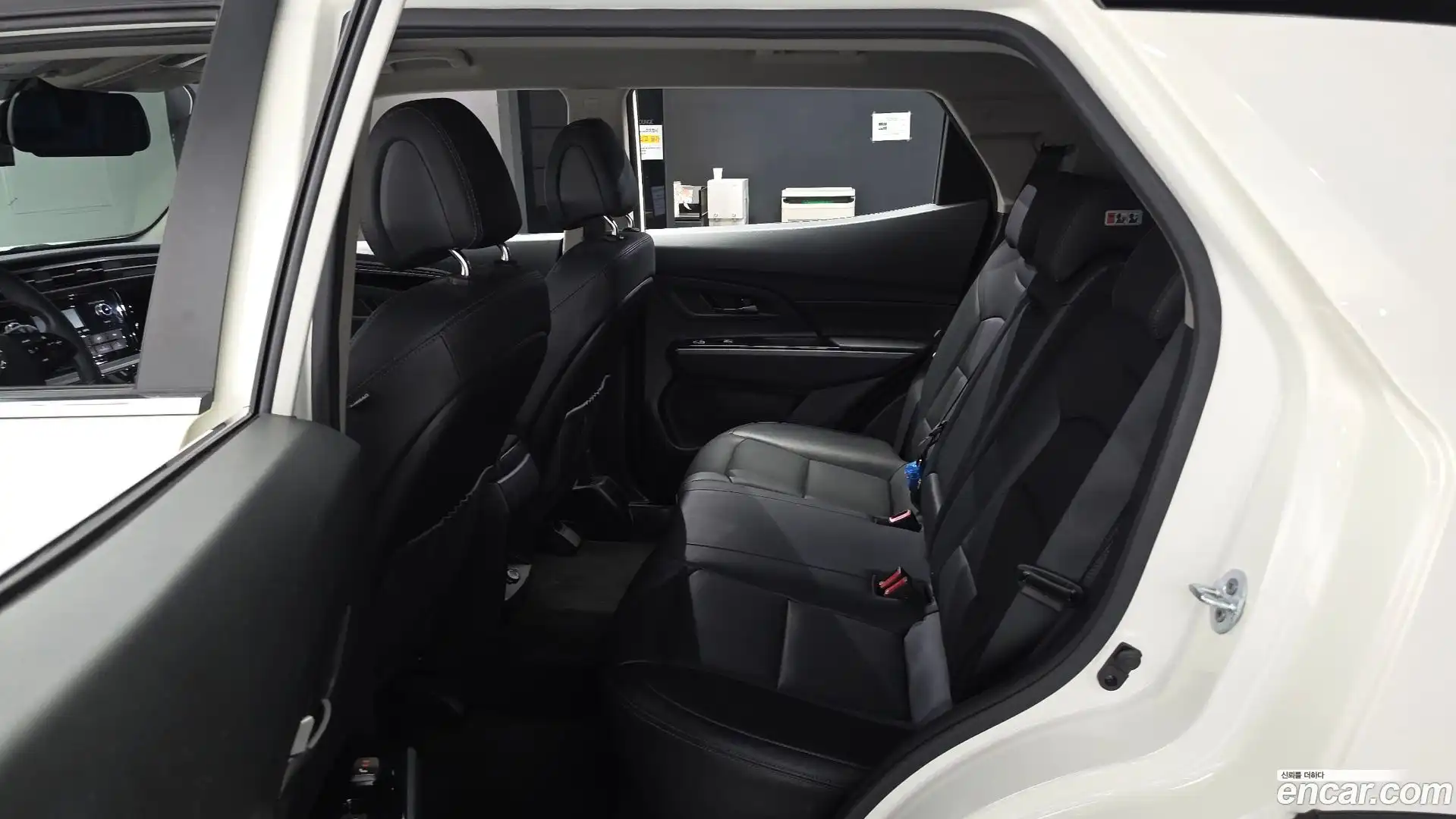 KORANDO KG Mobility 2019.9-OPTION-015