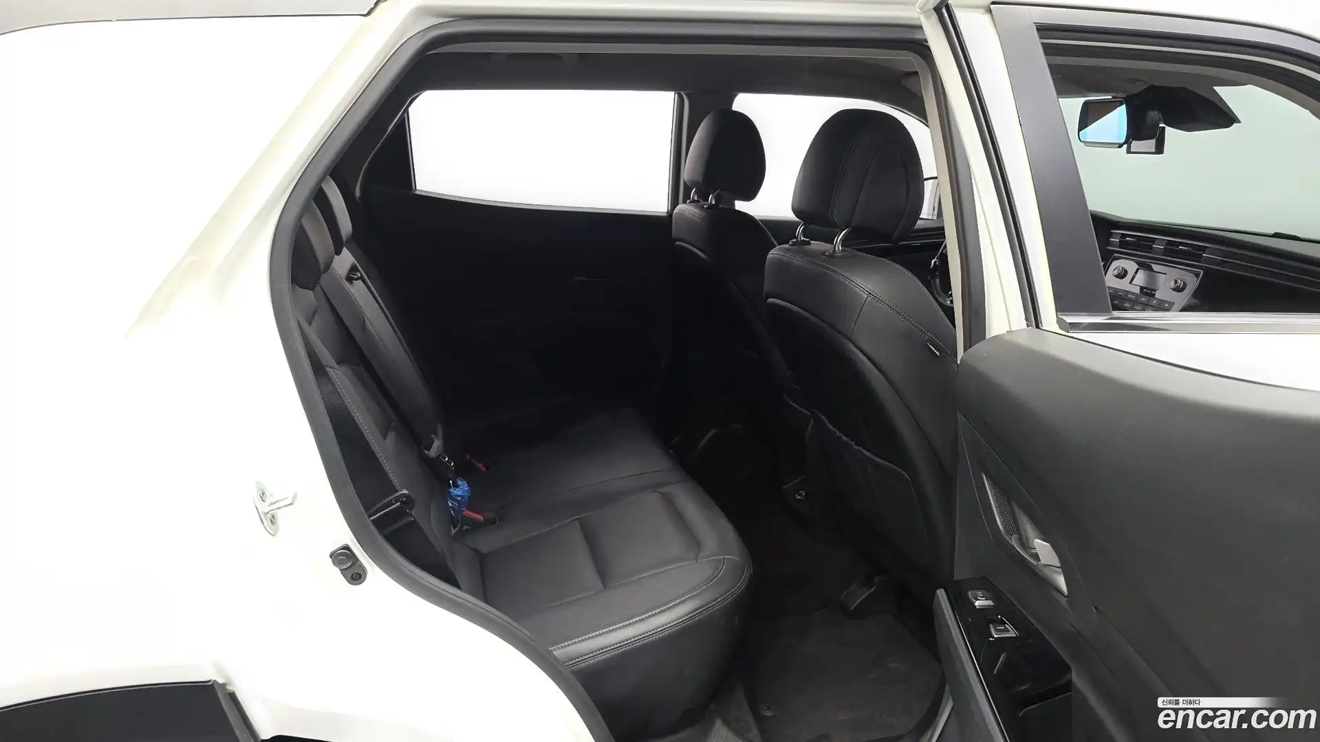 KORANDO KG Mobility 2019.9-OPTION-016