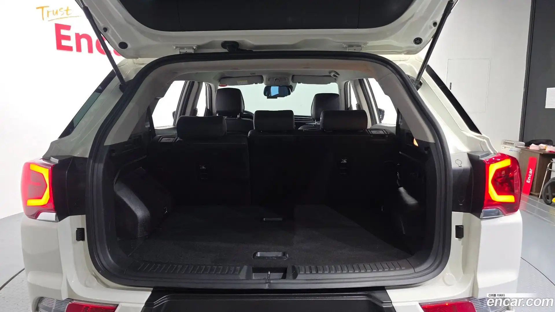 KORANDO KG Mobility 2019.9-OPTION-024