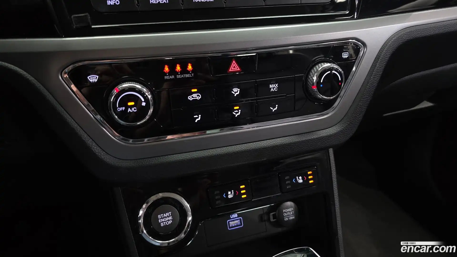 KORANDO KG Mobility 2019.9-OPTION-043