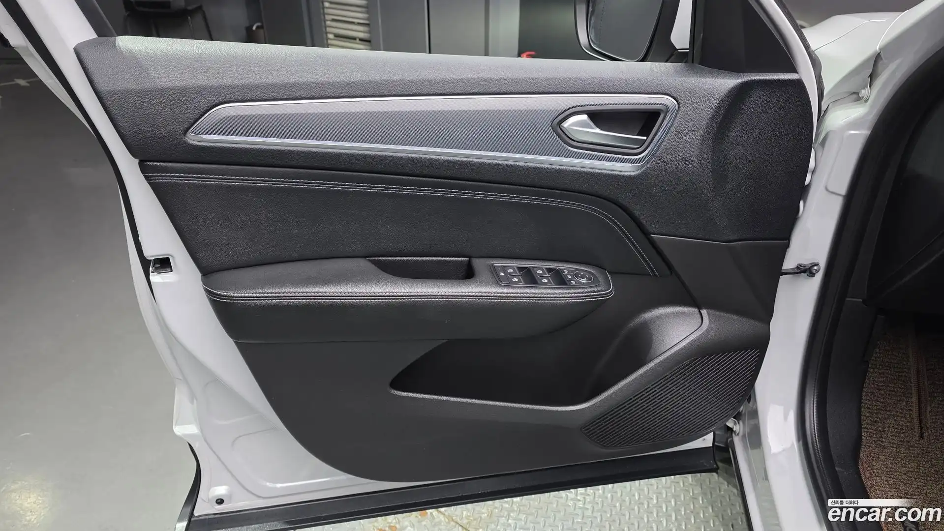 XM3 Renault Korea 2020.3-INNER-034