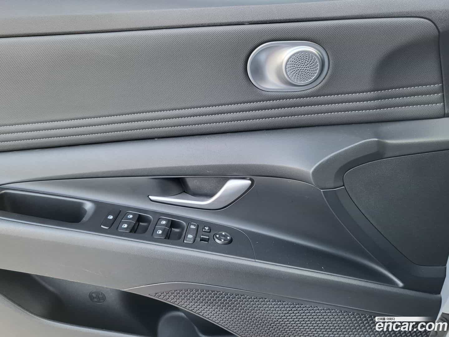AVANTE Hyundai 2021.9-INNER-009