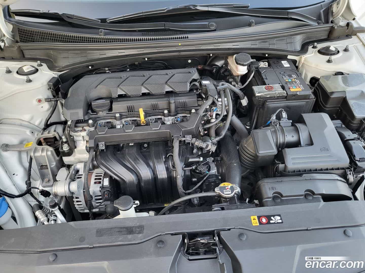 AVANTE Hyundai 2021.9-OPTION-019
