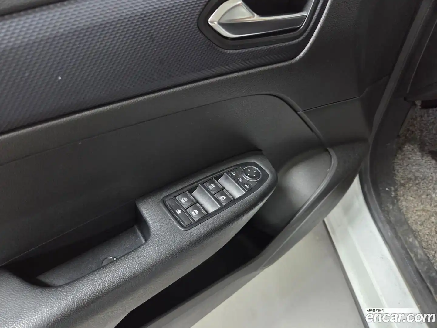 XM3 Renault Korea 2021.4-INNER-008