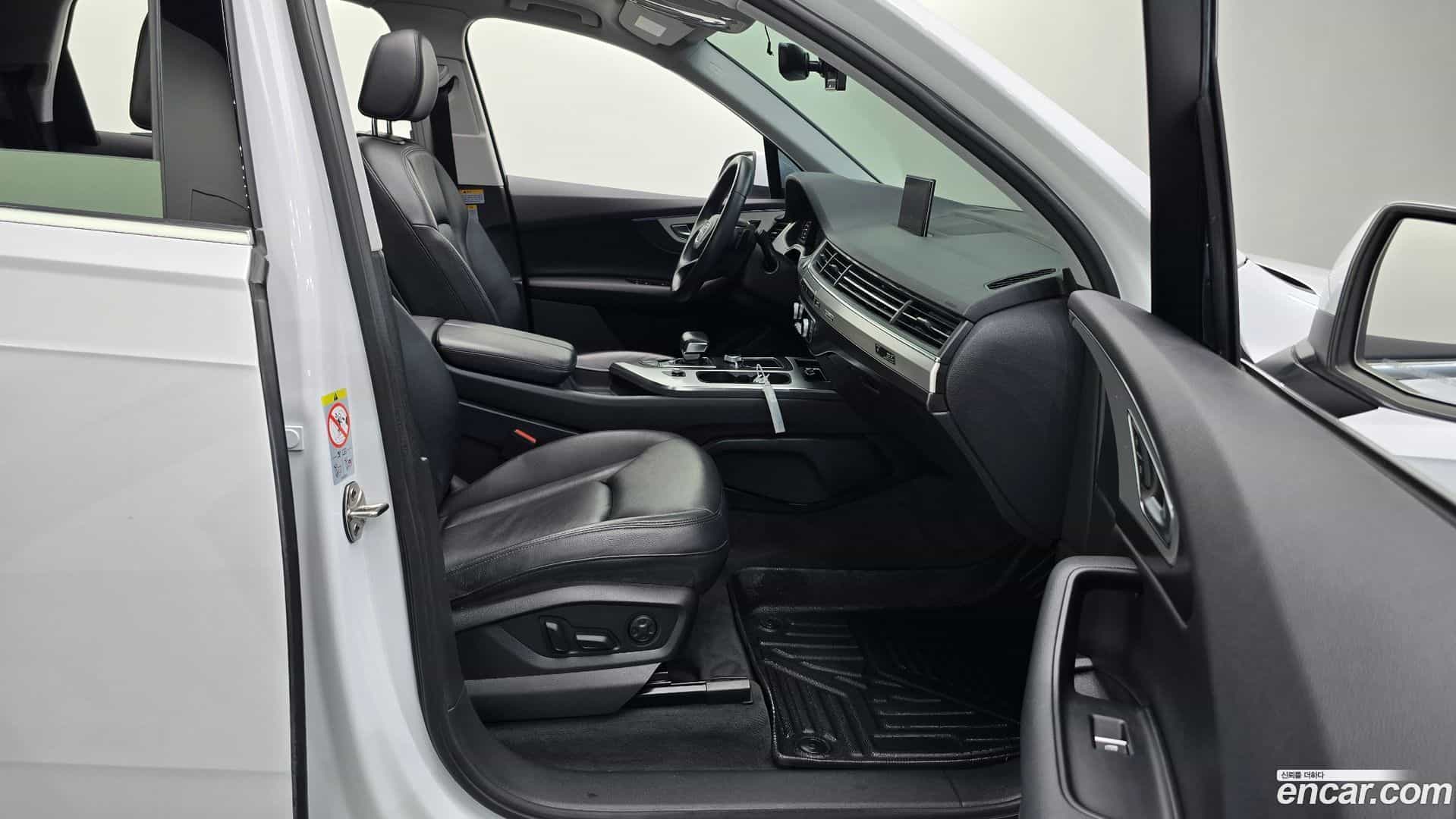 Q7 Audi 2019.8-OPTION-015