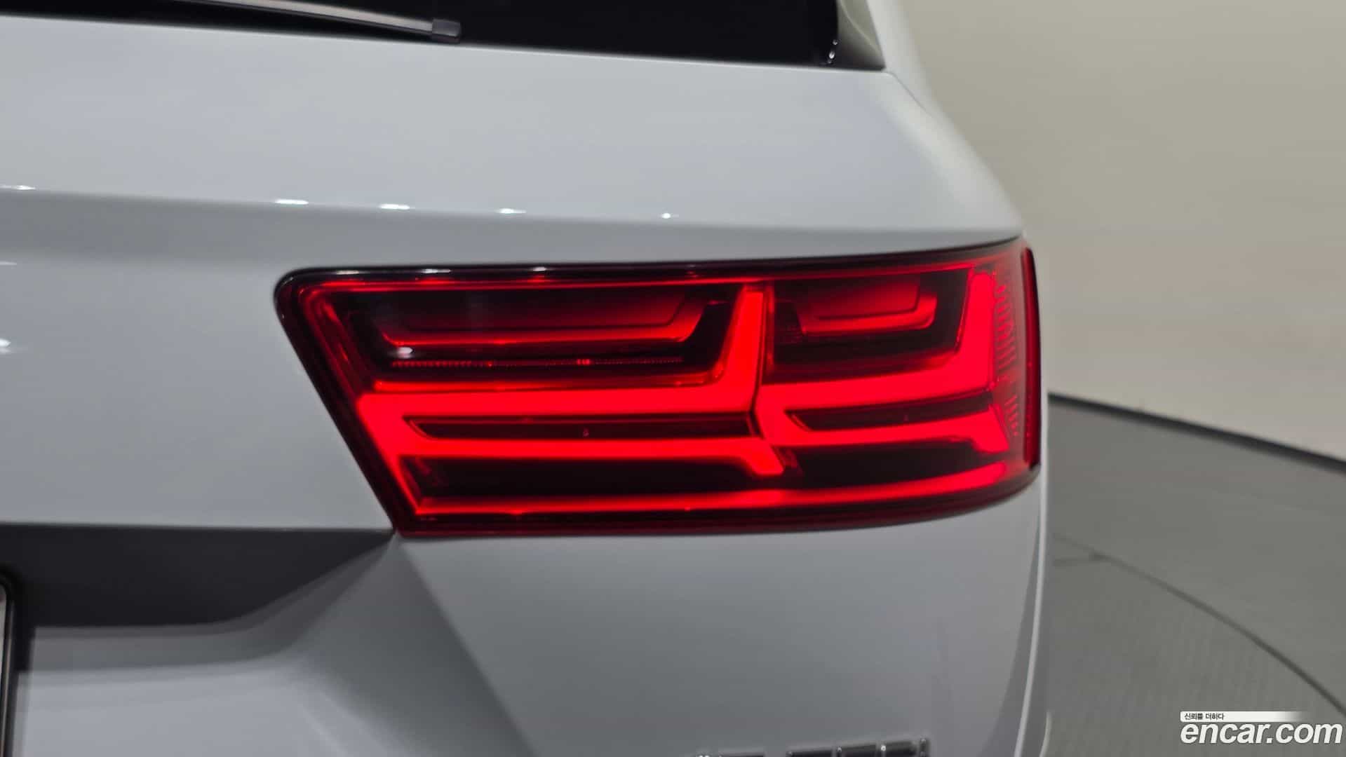 Q7 Audi 2019.8-OUTER-033