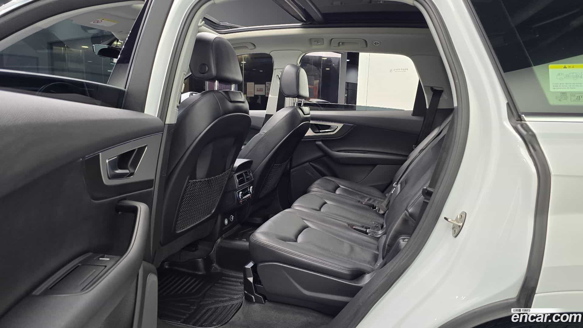 Q7 Audi 2019.8-INNER-036