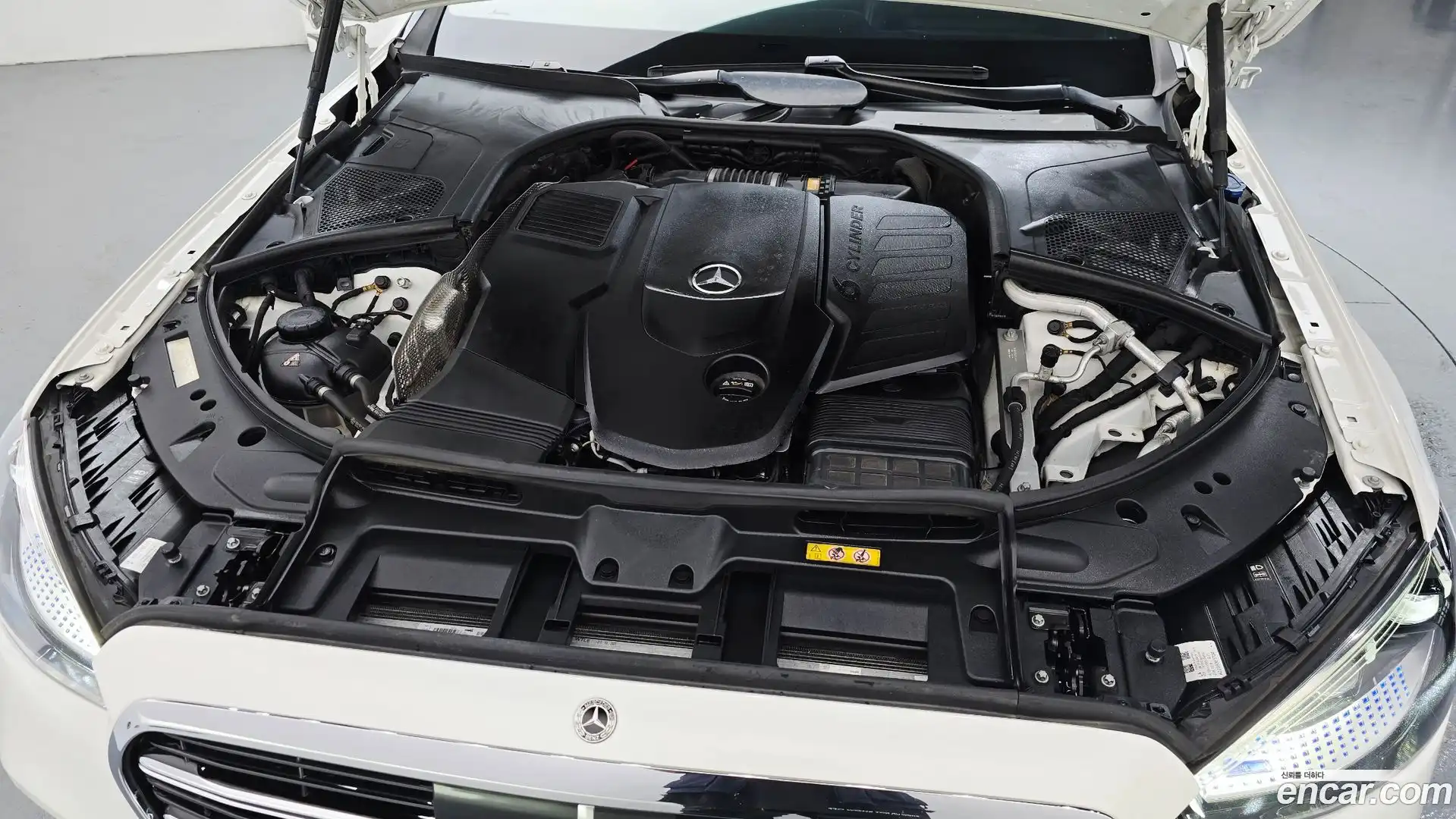 S-Class Mercedes-Benz 2022.1-OUTER-006