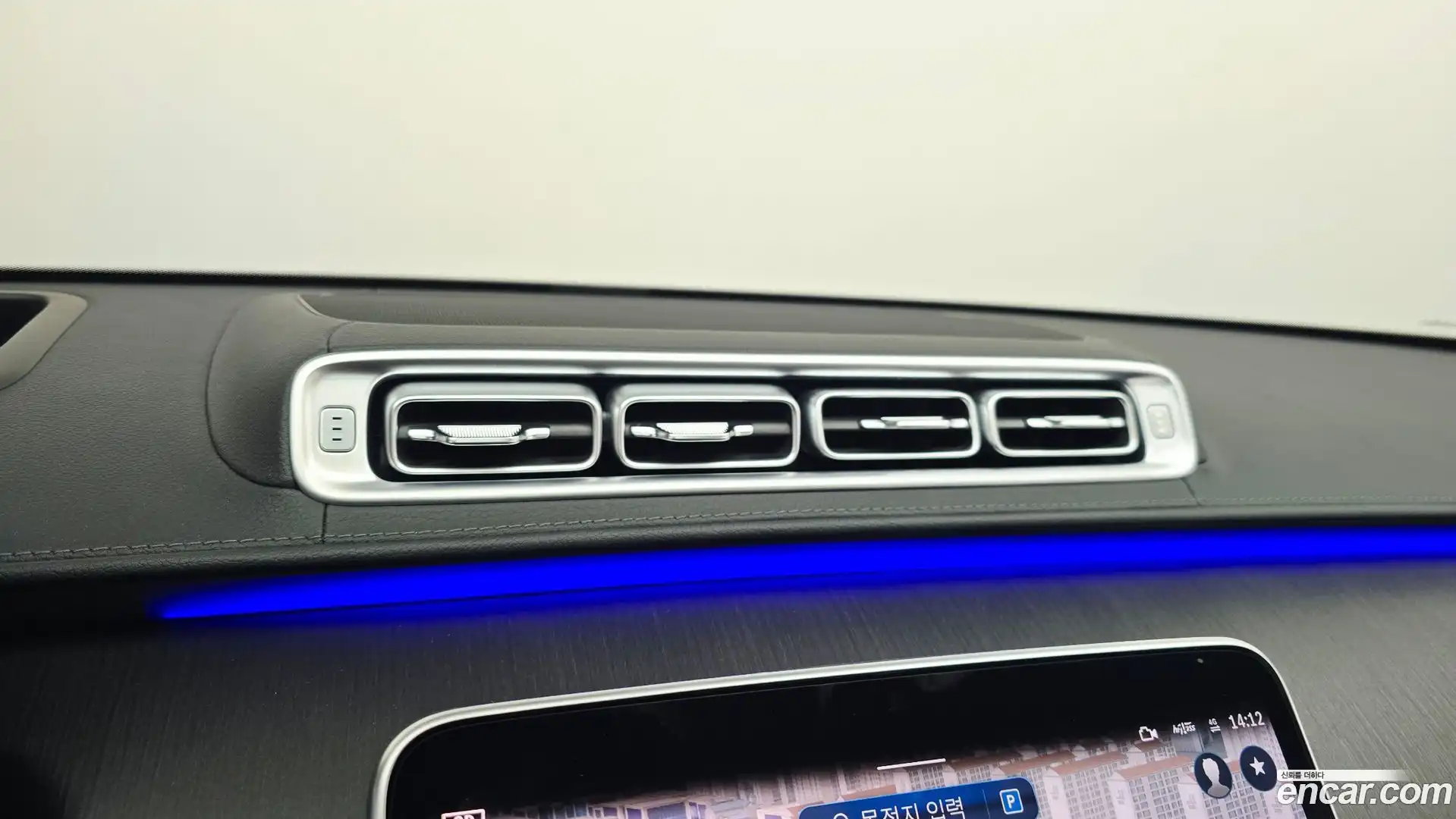 S-Class Mercedes-Benz 2022.1-OPTION-049