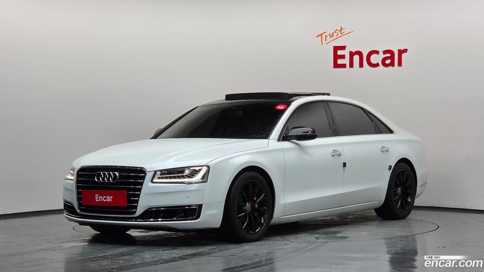 Main__Slider__Photo:A8 Audi 2014.8-0