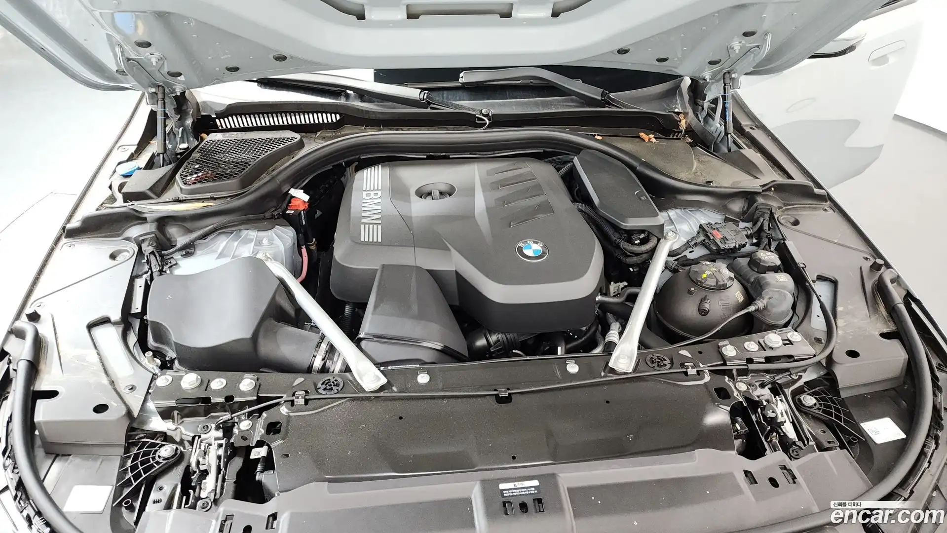 5-Series BMW 2025.11-OUTER-006