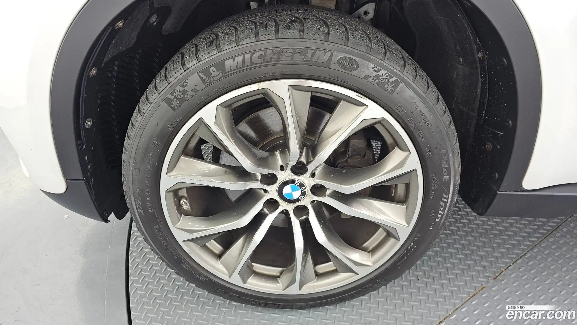 X6 BMW 2016.2-OUTER-005