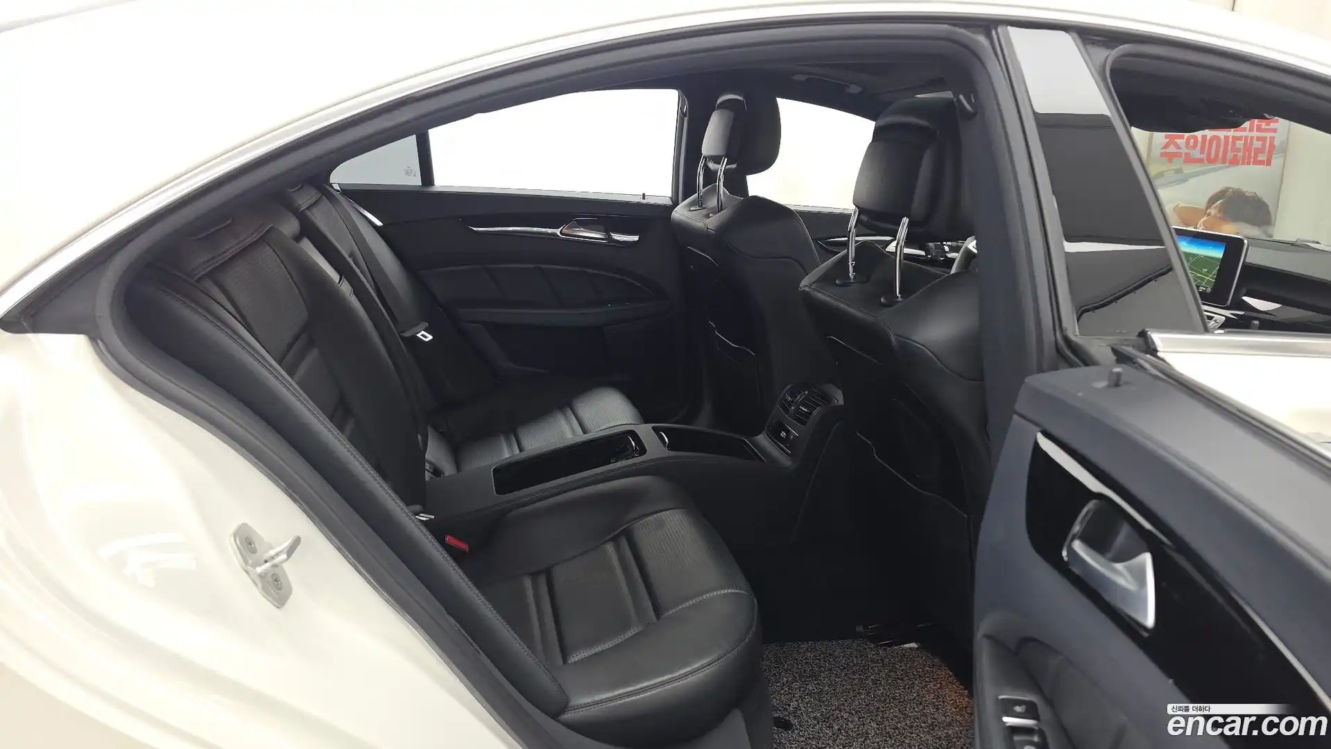 CLS-Class Mercedes-Benz 2017.5-OPTION-016