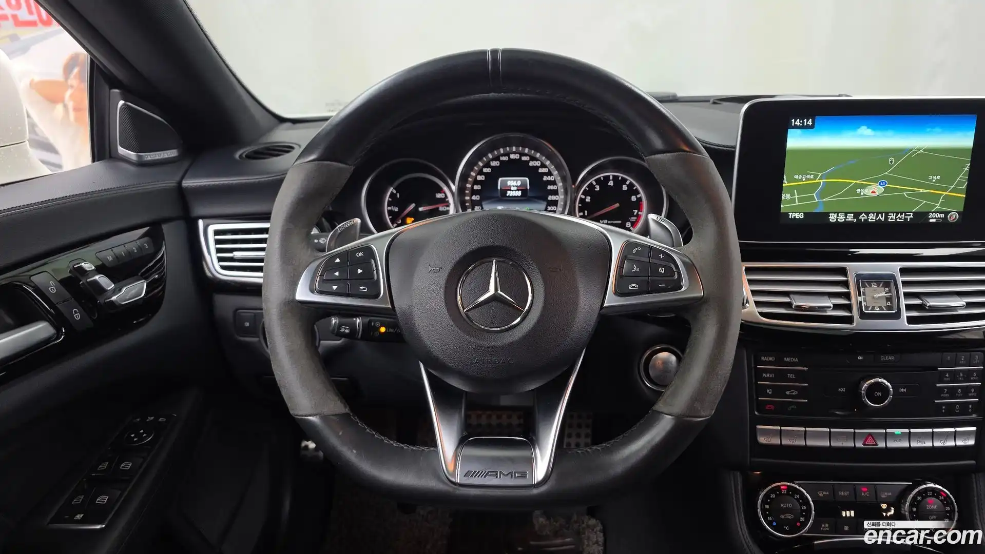 CLS-Class Mercedes-Benz 2017.5-OPTION-017