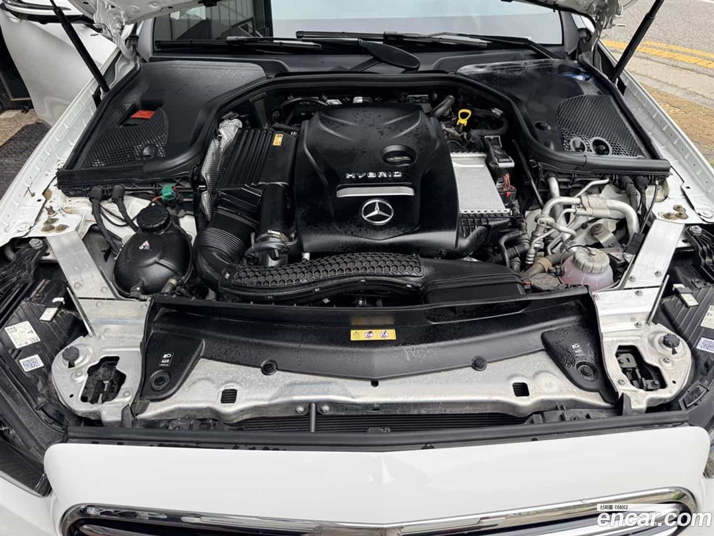 E-Class Mercedes-Benz 2021.2-OUTER-005