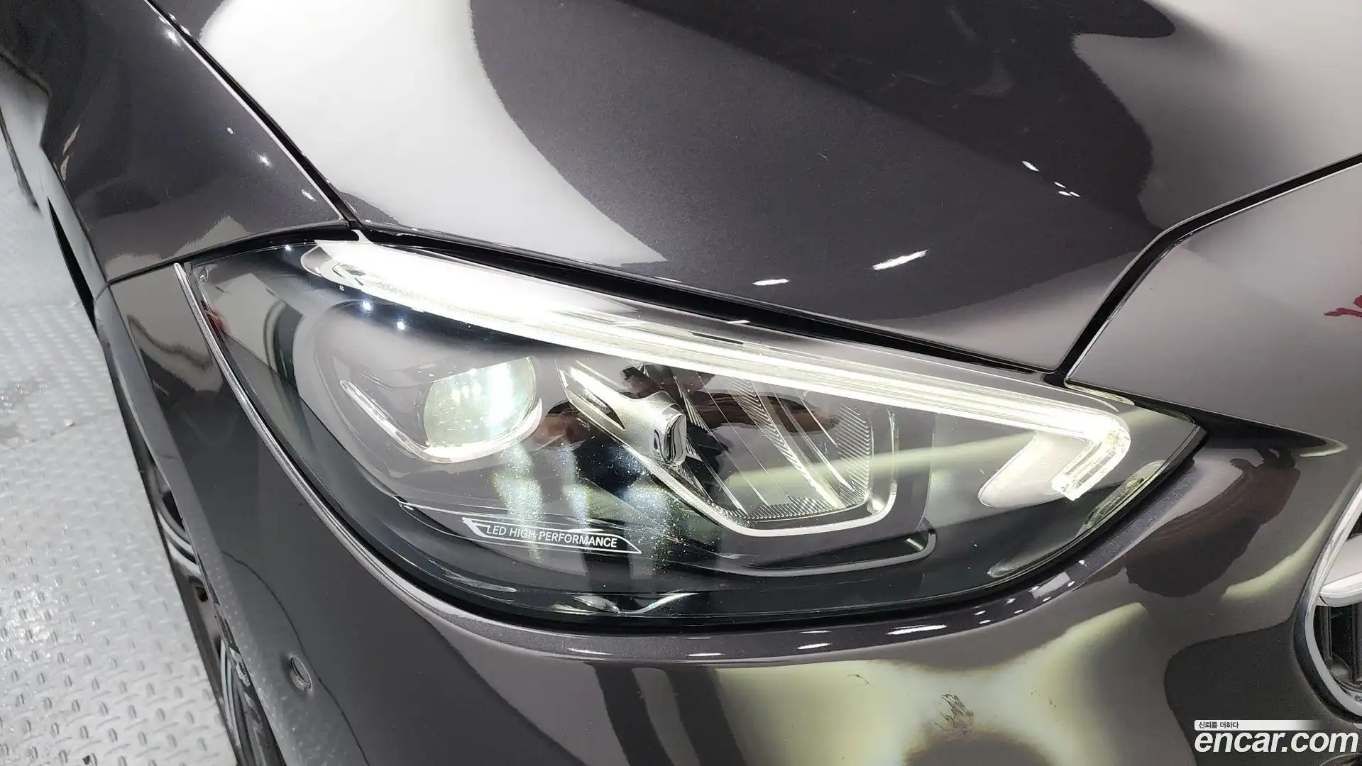 C-Class Mercedes-Benz 2023.8-OUTER-032