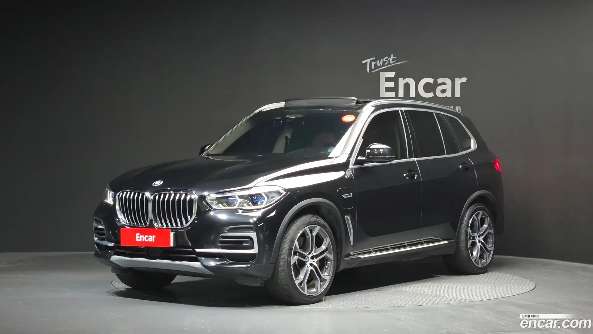 X5 BMW 2021.10-OUTER-001
