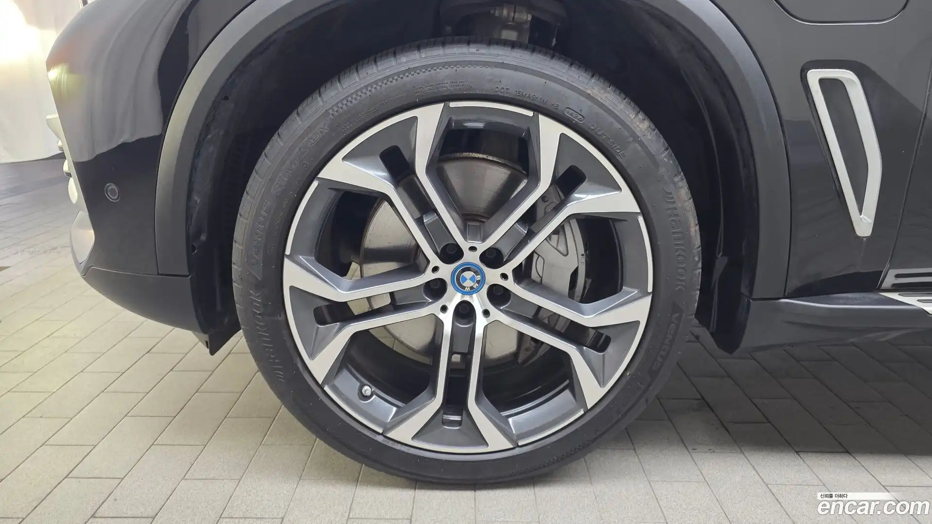 X5 BMW 2021.10-OUTER-005