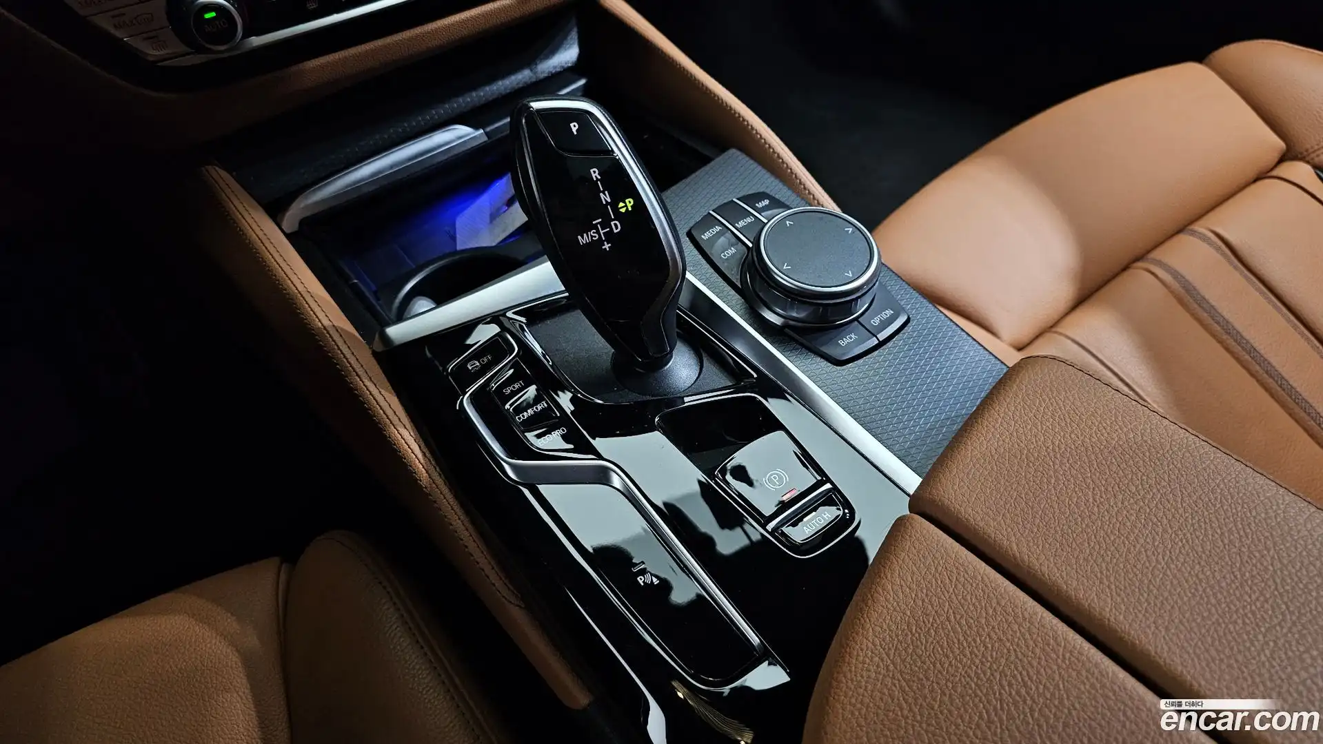 5-Series BMW 2022.9-INNER-009