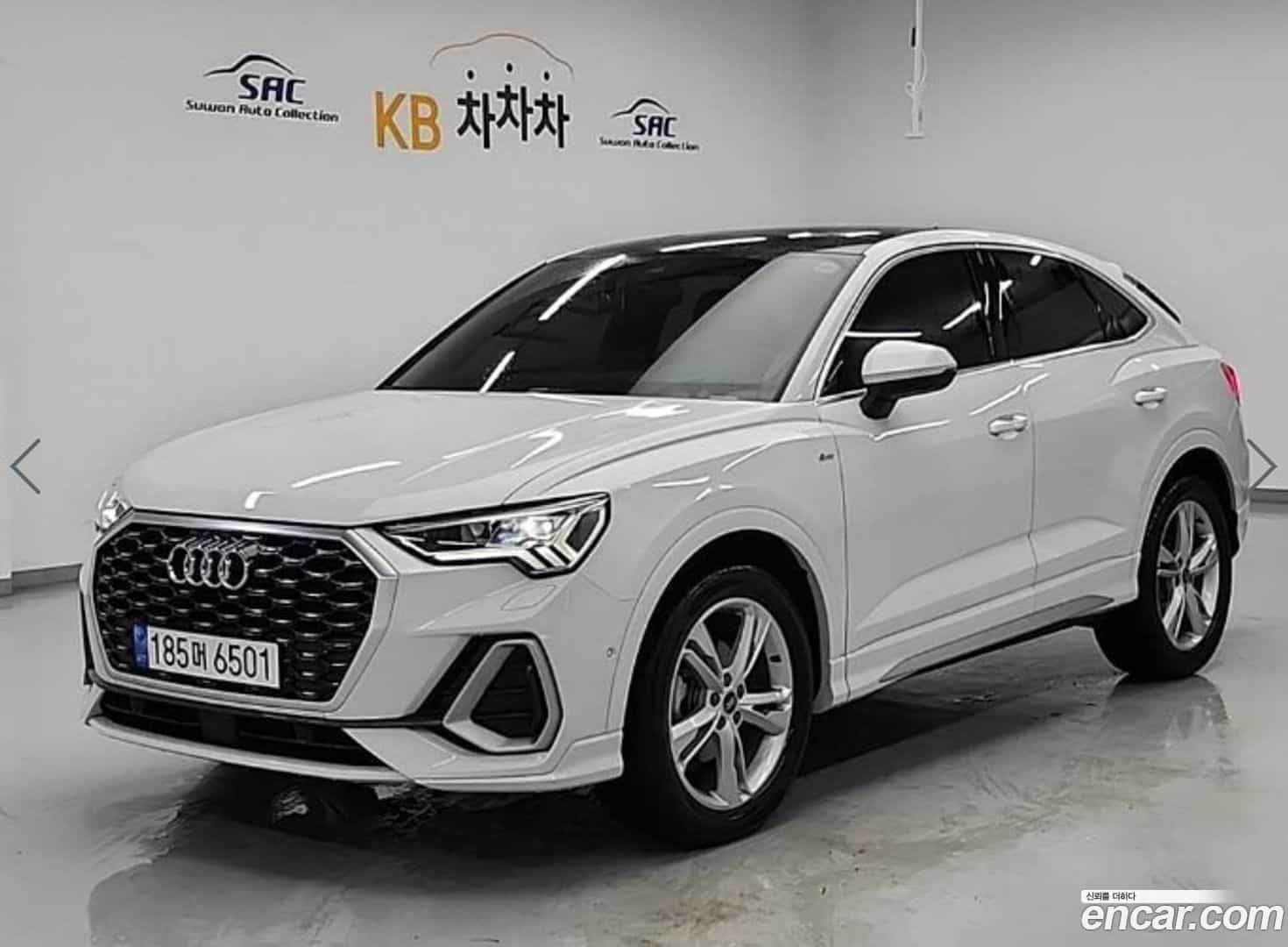 Q3 Audi 2022.5-OUTER-001