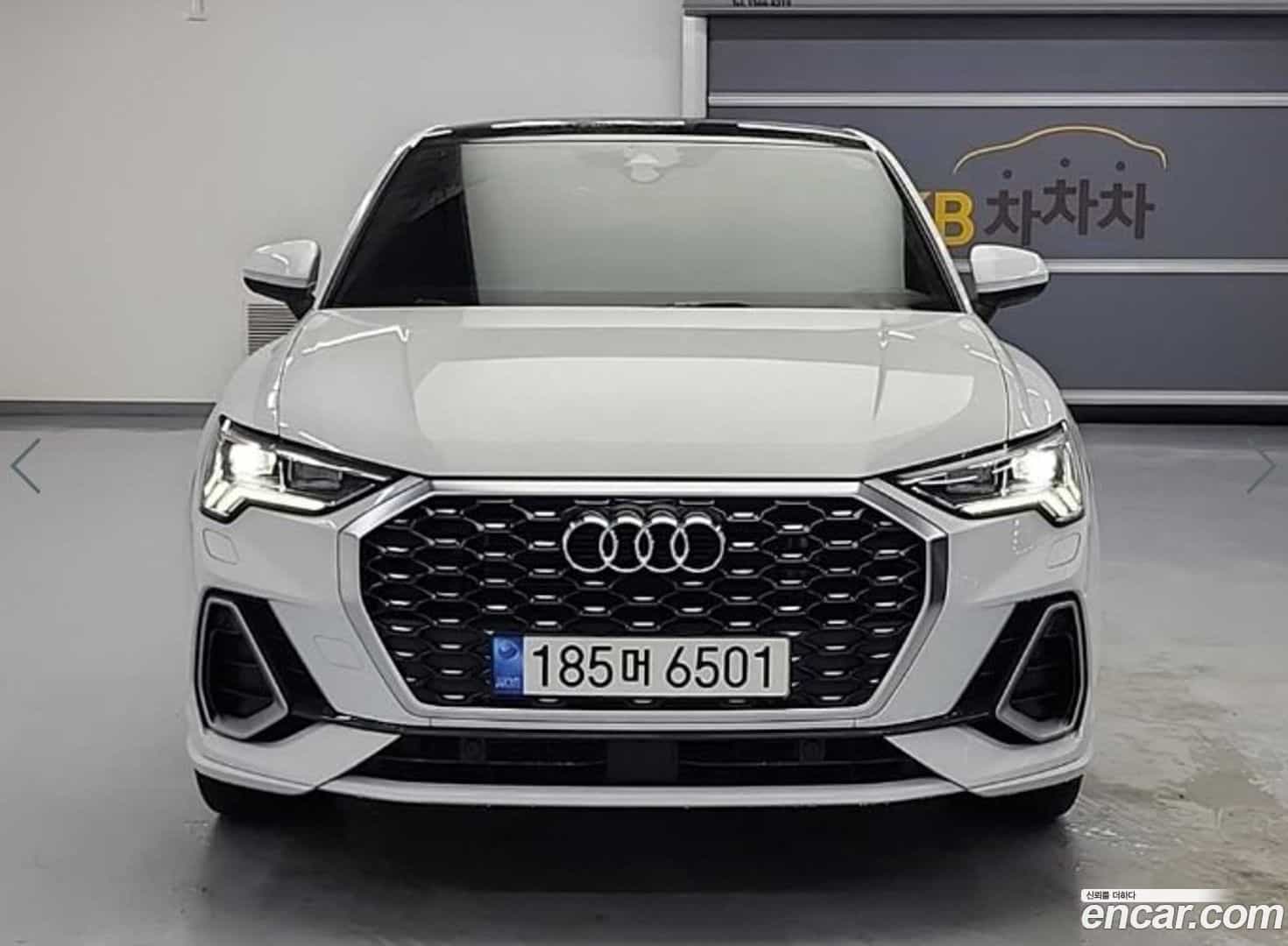 Q3 Audi 2022.5-OUTER-002