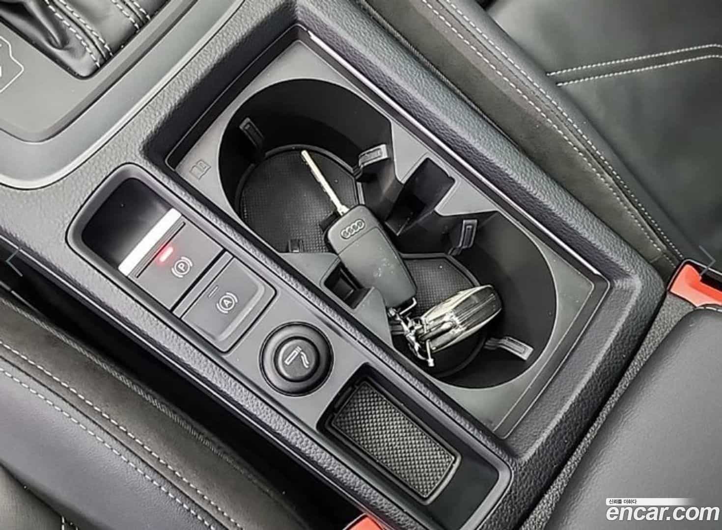 Q3 Audi 2022.5-OPTION-021