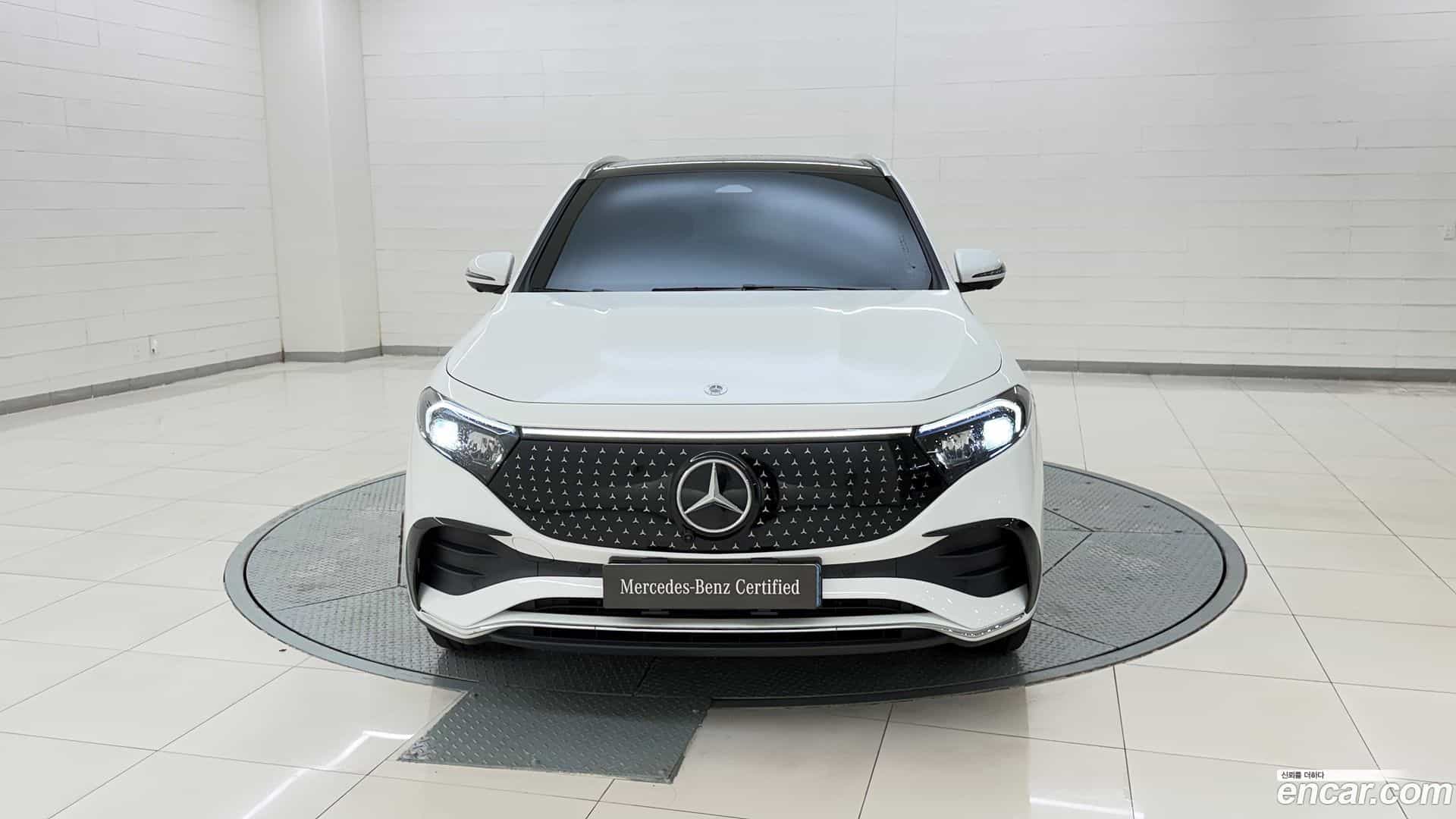 EQA Mercedes-Benz 2025.7-INNER-008