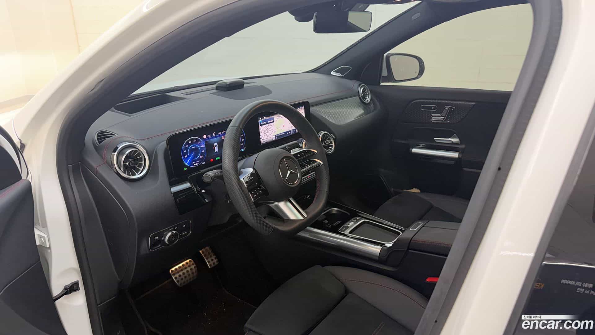 EQA Mercedes-Benz 2025.7-OPTION-017