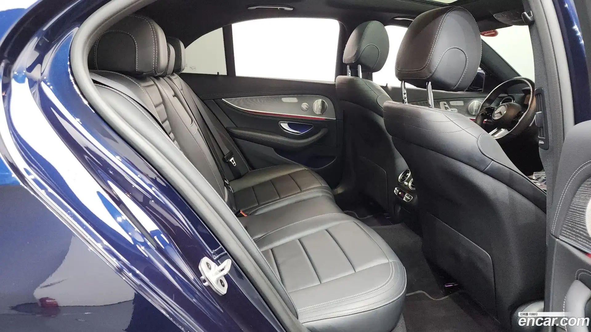E-Class Mercedes-Benz 2021.3-OPTION-015