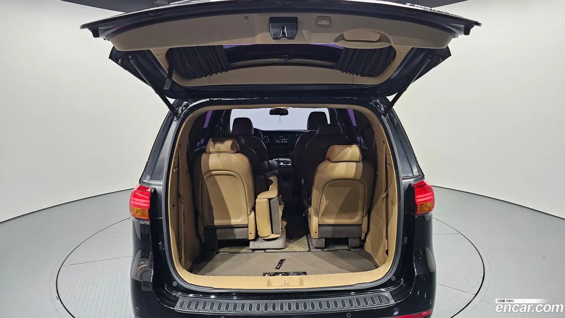 Canival Kia 2015.3-OPTION-024