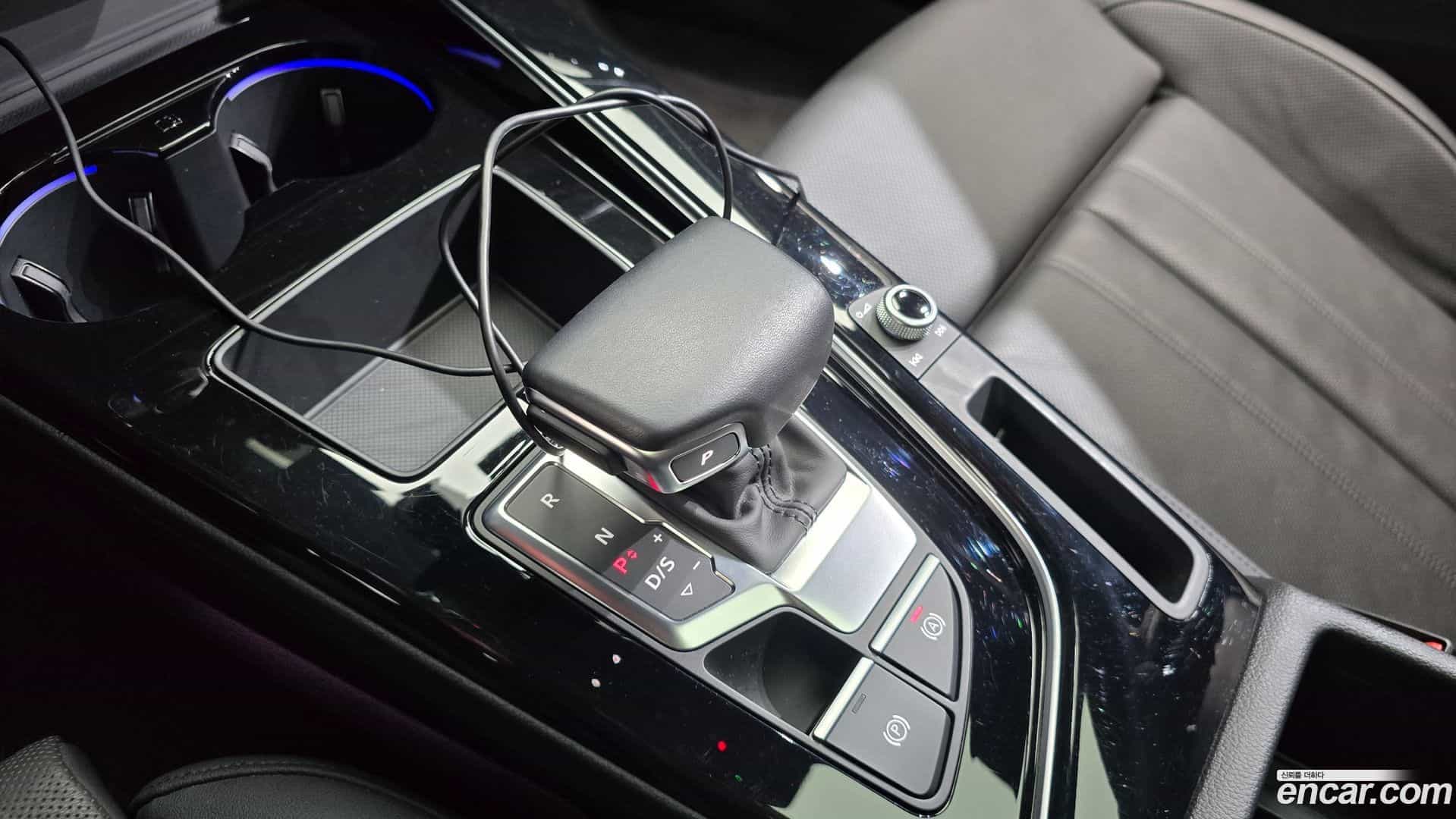 A4 Audi 2021.10-INNER-009
