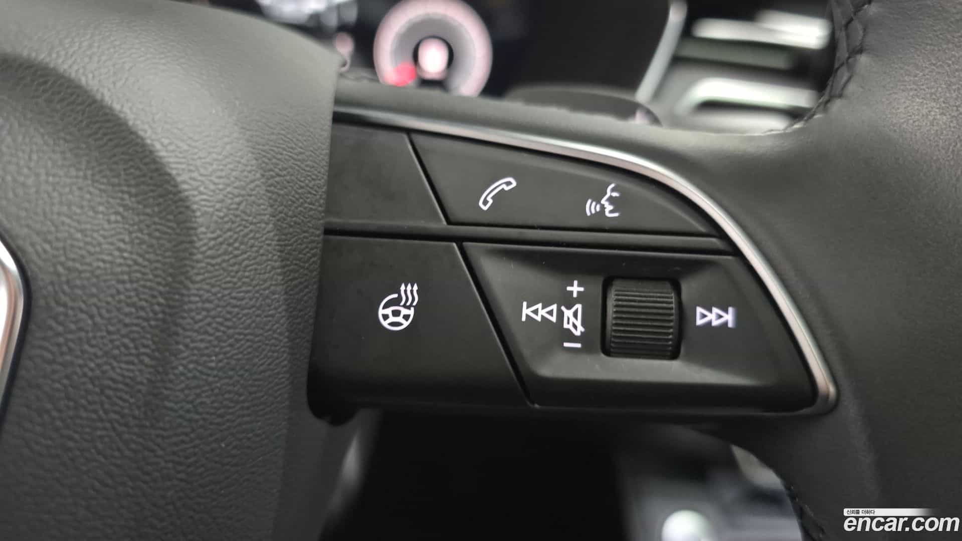 A4 Audi 2021.10-OPTION-021