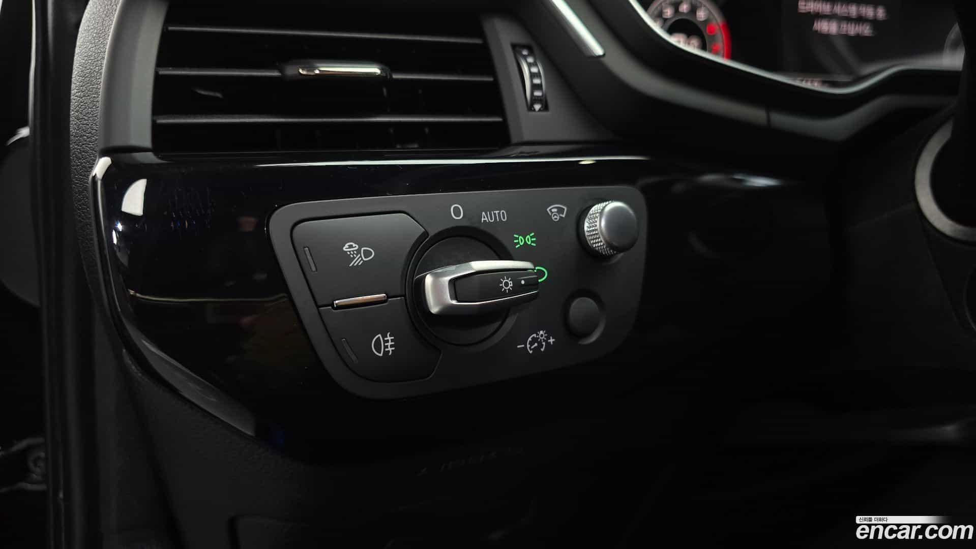 A4 Audi 2021.10-OPTION-040
