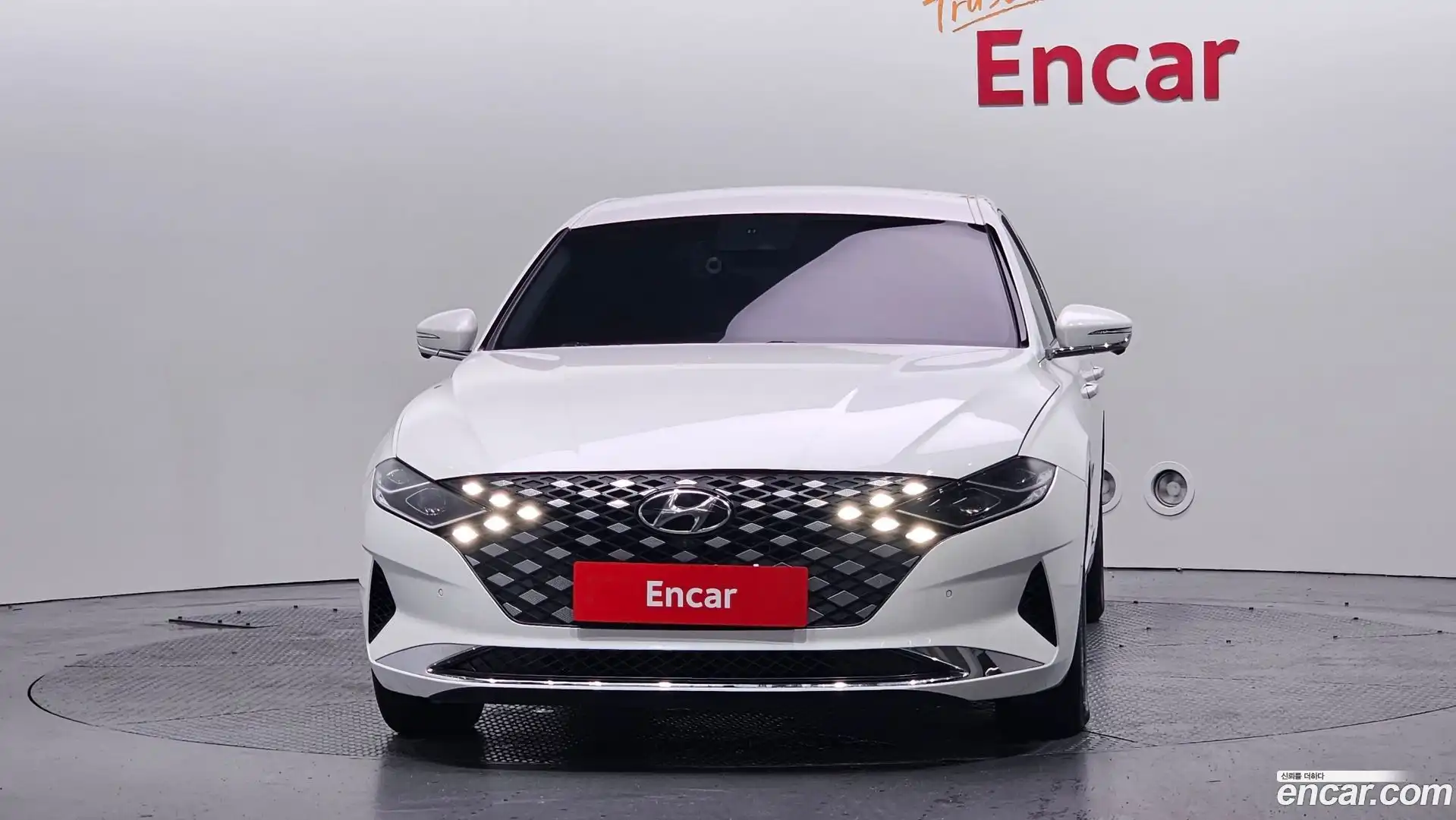 Grandeur Hyundai 2020.6-OUTER-003