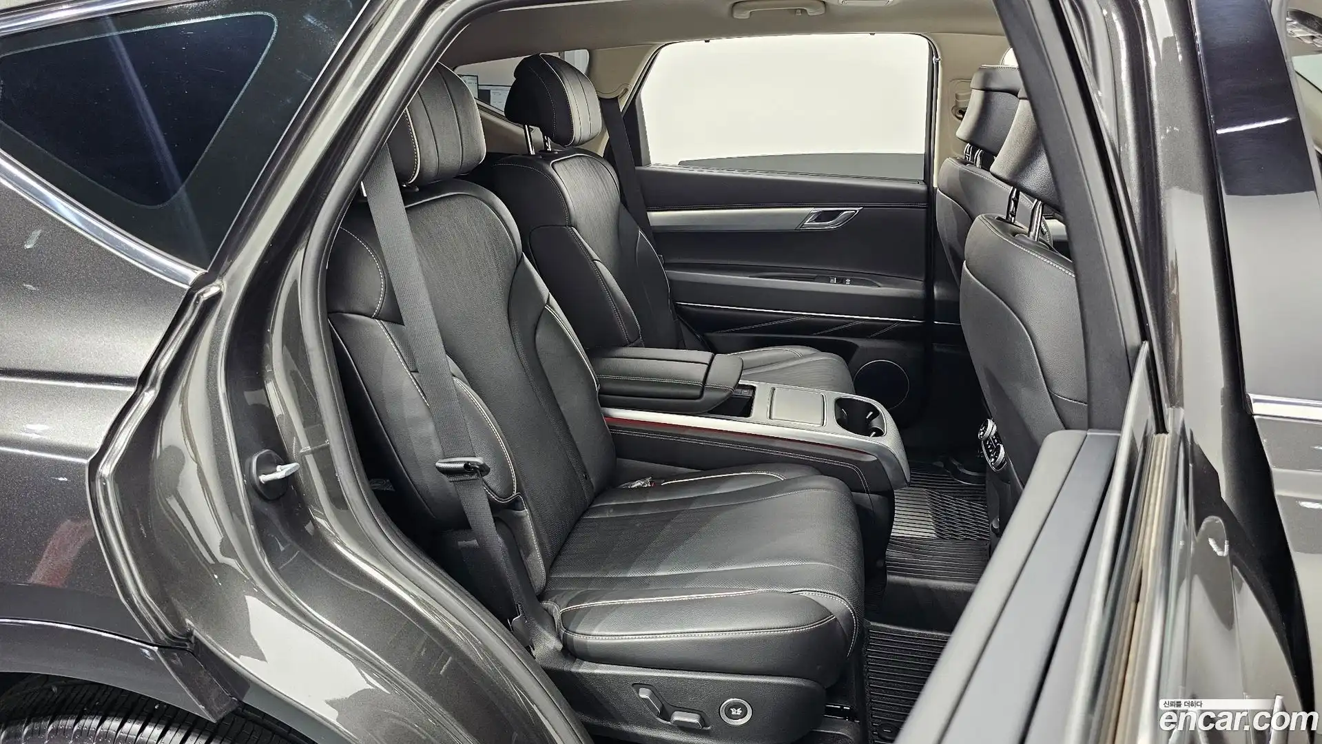 GV80 Genesis 2023.4-INNER-036