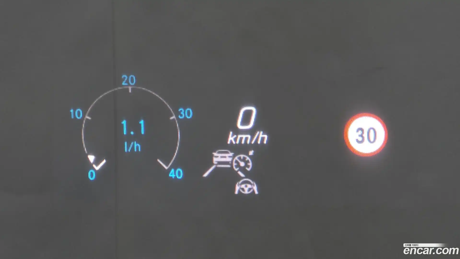 E-Class Mercedes-Benz 2022.4-OPTION-021
