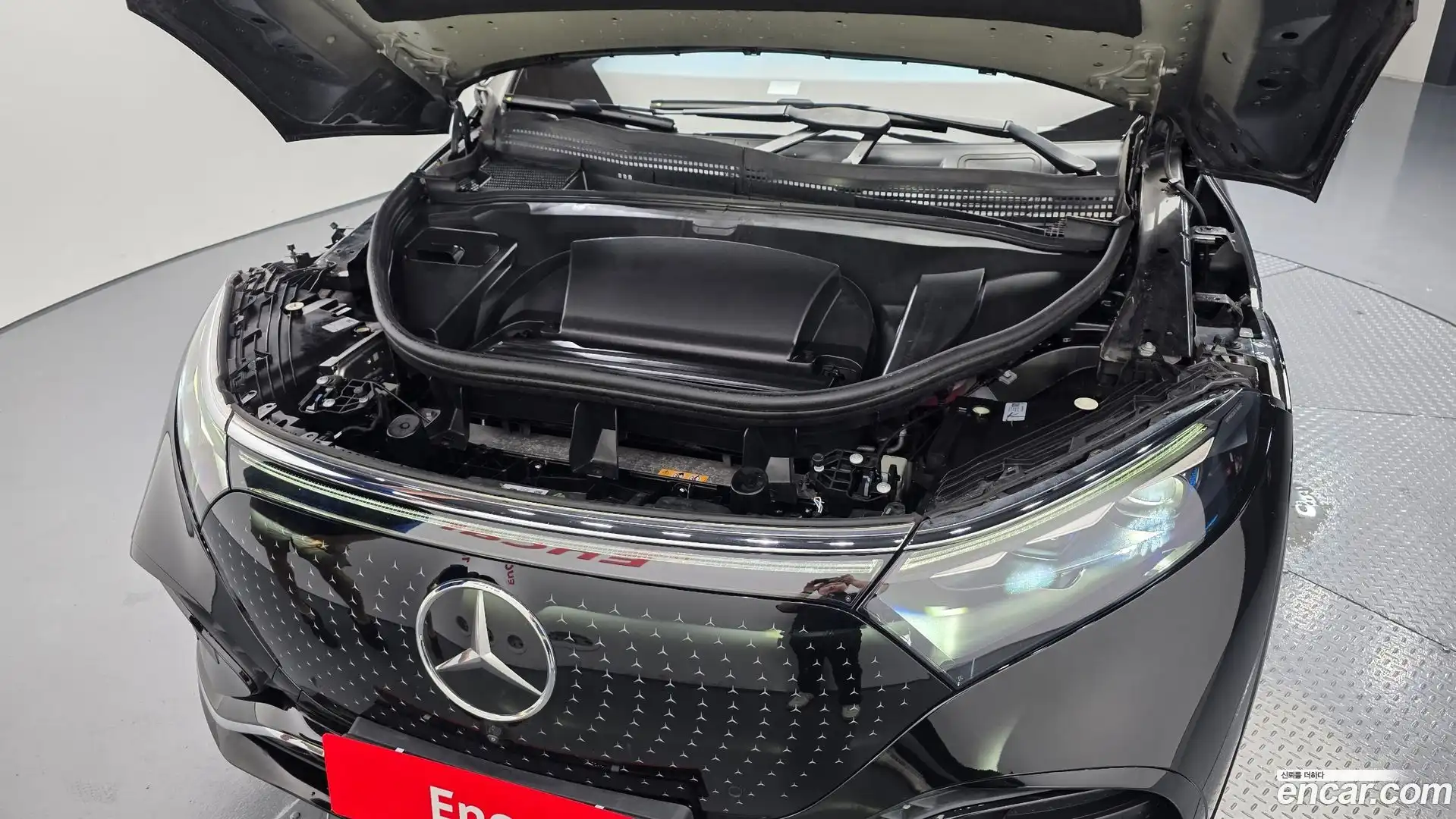 EQS Mercedes-Benz 2023.2-OUTER-006