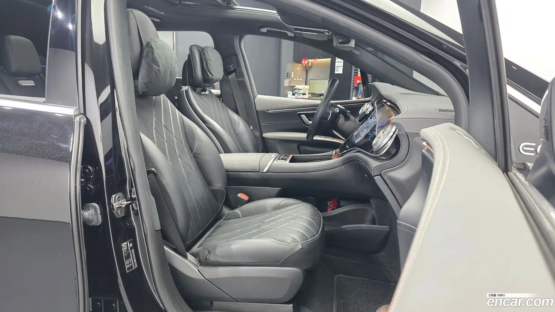 EQS Mercedes-Benz 2023.2-OPTION-015
