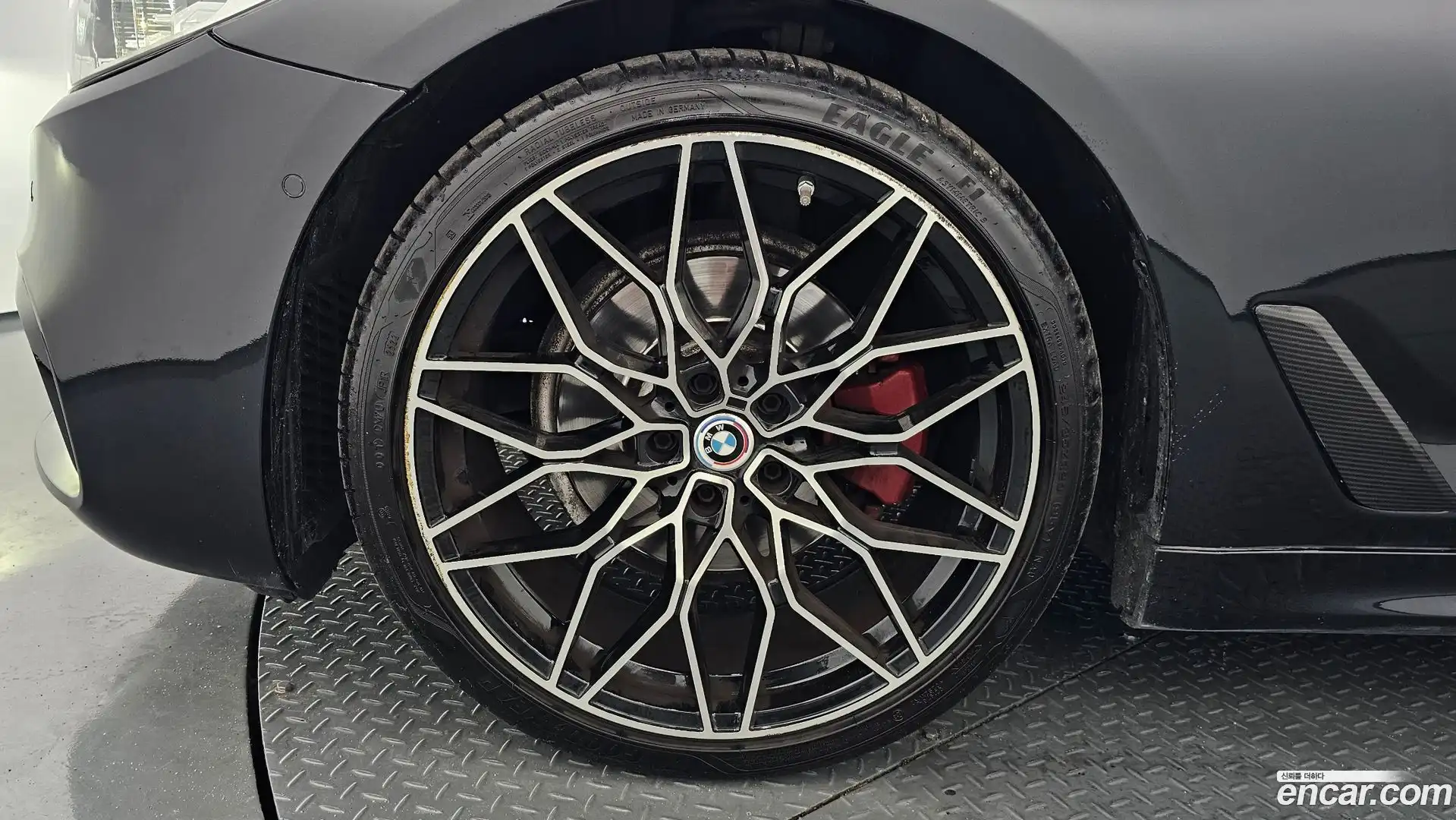 5-Series BMW 2017.5-OUTER-005