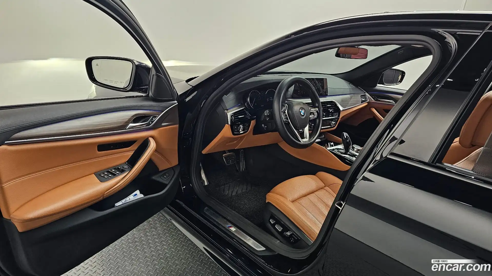 5-Series BMW 2017.5-INNER-010