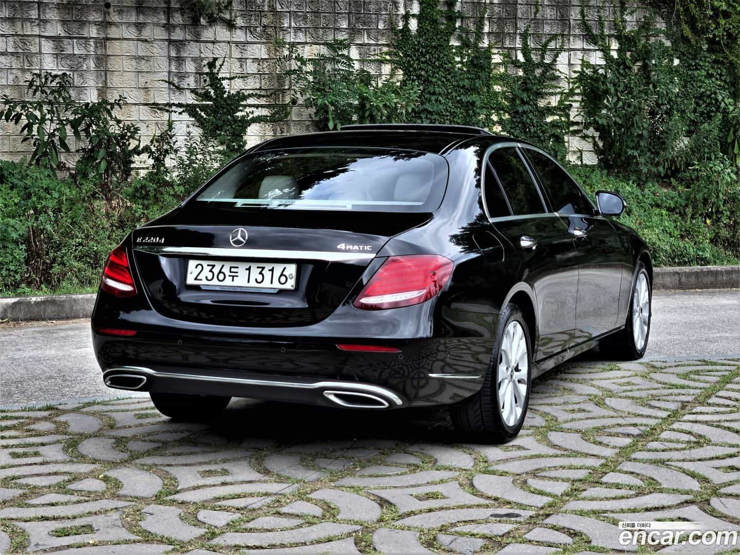 E-Class Mercedes-Benz 2019.8-OUTER-002